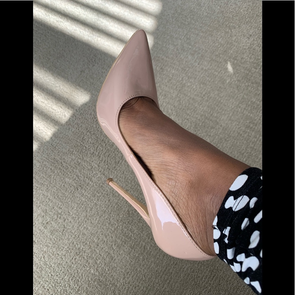 Nude Pumps! - Picture 9 of 9